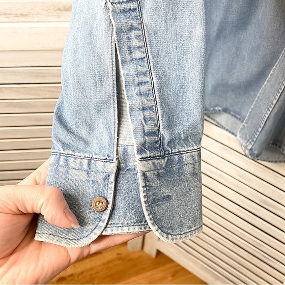 PIERRE CLARENCE | Men’s French Button Down Chambray Long Sleeve Shirt - Picture 3 of 6